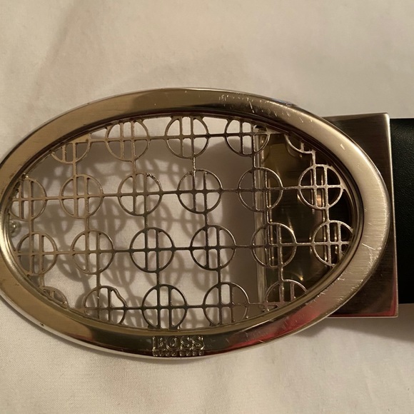 Hugo Boss belt - Picture 2 of 4